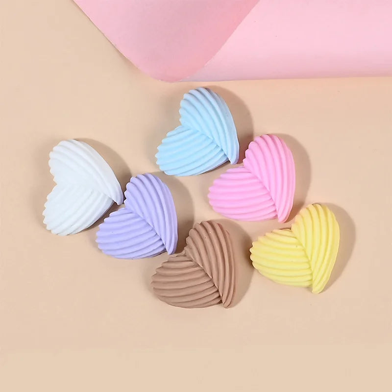 10pcs Kawaii Small Rainbow Heart Resin Charms Pendant Jewelry Making DIY Earrings Keychain Bracelet Patch Fashion Jewelry C820