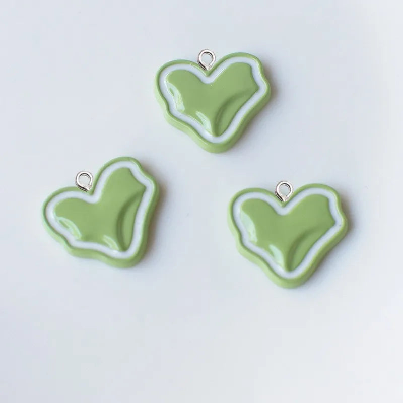 10Pcs Colorful Irregular Love Heart Resin Charms