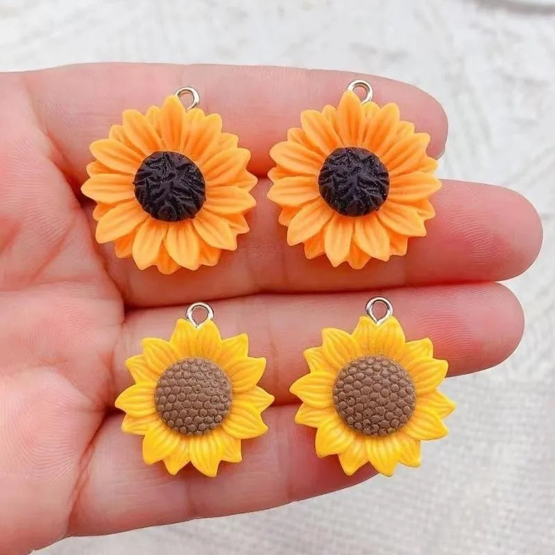 10pcs Sunflowers Daisy Charms Resin Flowers Pendant Flatback Craft For Earring Keychain DIY Jewelry Making Findings