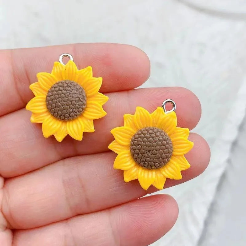 10pcs Sunflowers Daisy Charms Resin Flowers Pendant Flatback Craft For Earring Keychain DIY Jewelry Making Findings