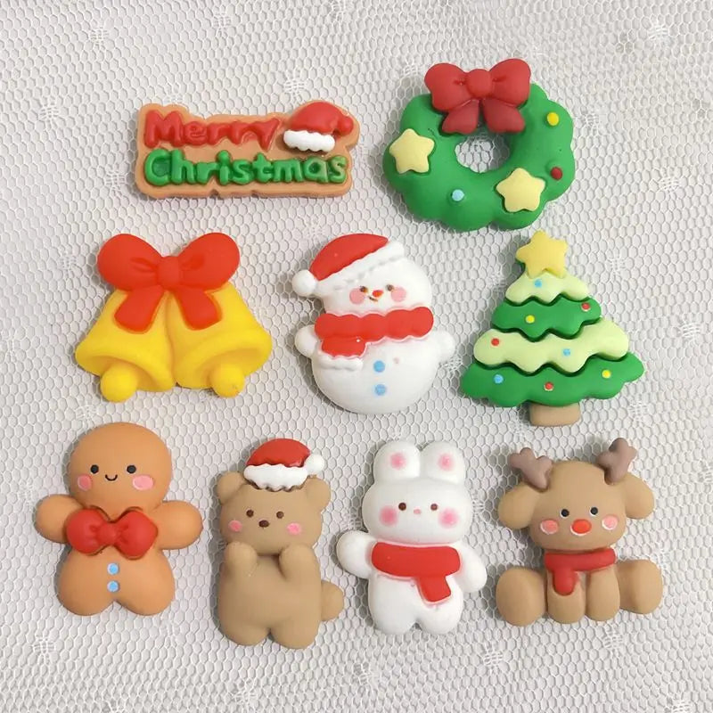 10Pcs Kawaii Cartoon Christmas Charms For Jewelry Making Lovely Gingerbread Man Deer Bear Tree Bell Snowman Pendants C1090