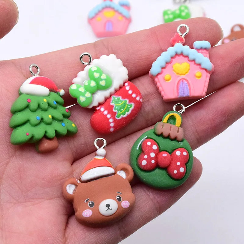 10pcs/Pack Christmas Series Resin Charms Christmas Tree Stocking Bow Tie Bear Snow House Pendant For Earring Jewelry Make