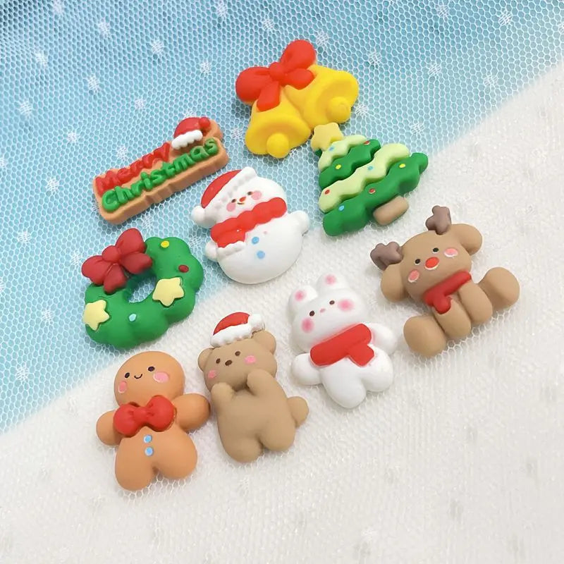 10Pcs Kawaii Cartoon Christmas Charms For Jewelry Making Lovely Gingerbread Man Deer Bear Tree Bell Snowman Pendants C1090