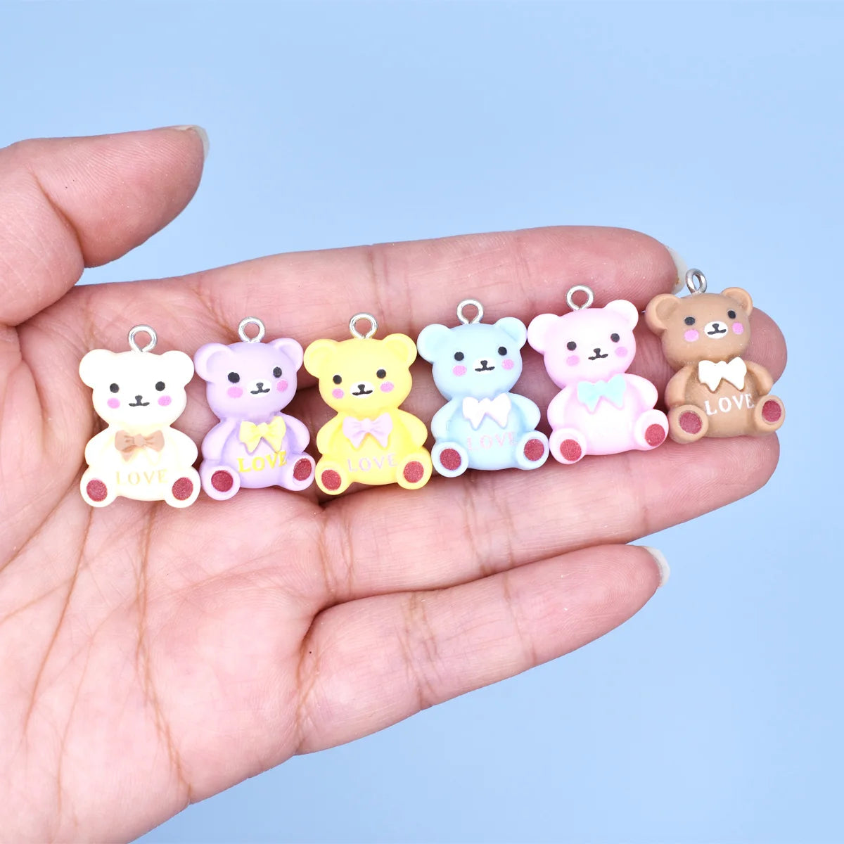 10Pcs 16*26mm Cute Bowtie Bear With Love Resin Charms