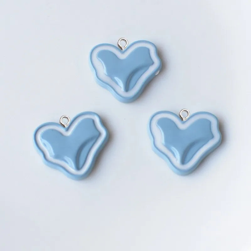 10Pcs Colorful Irregular Love Heart Resin Charms