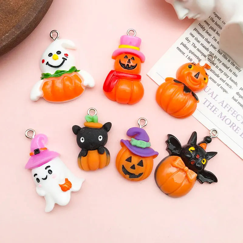 10Pcs Kawaii Resin Cartoon Halloween Charms Cute Pumpkin Ghost Pendants for Earrings Keychain DIY Jewelry Making Supplies