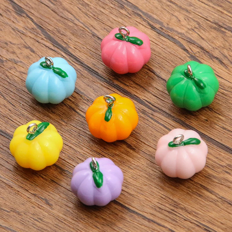 10Pcs 17X17MM Cute 7 Color Halloween Pumpkin Charms