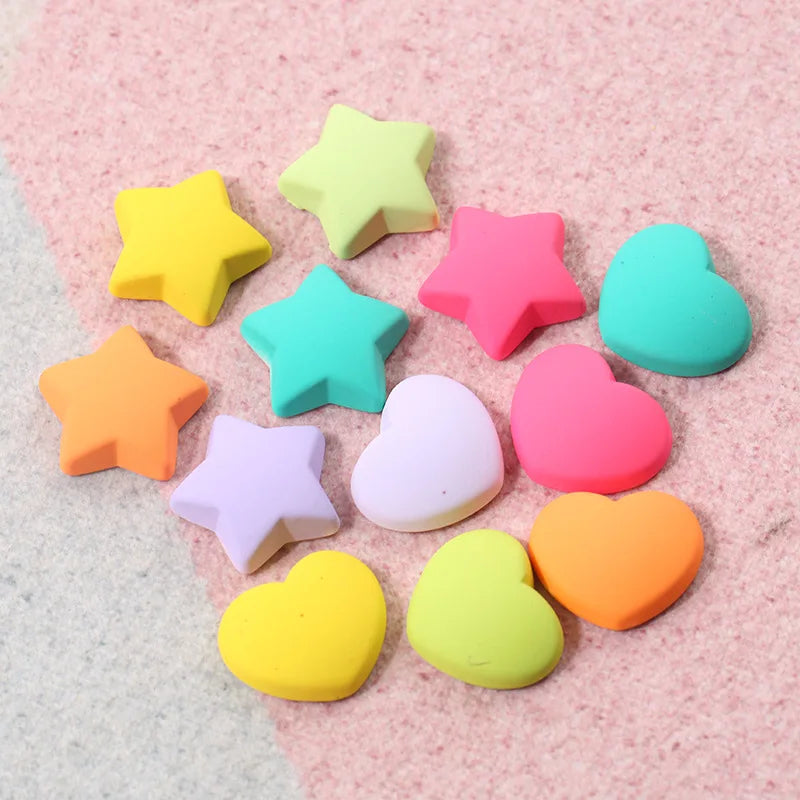 10Pcs Glitter Powder Hearts Flatback Resin Cabochons