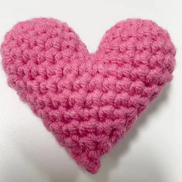 Crocheted Heart Pocket Hug Greeting Card Knitted Heart Keepsake Ornament Workmanship Encouragement Gift Cute Knitted