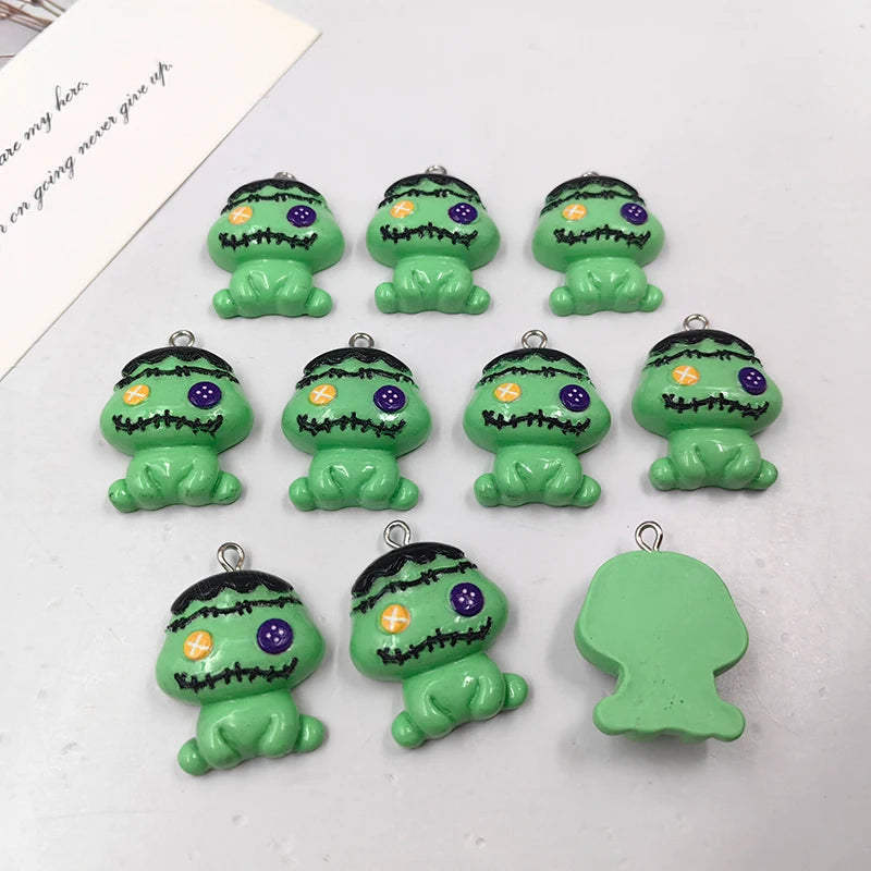 10pcs Festival Halloween Green Monster Charms