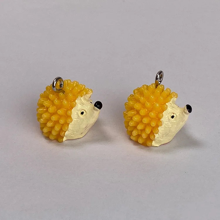 10Pcs Cute Mini Hedgehog Charms