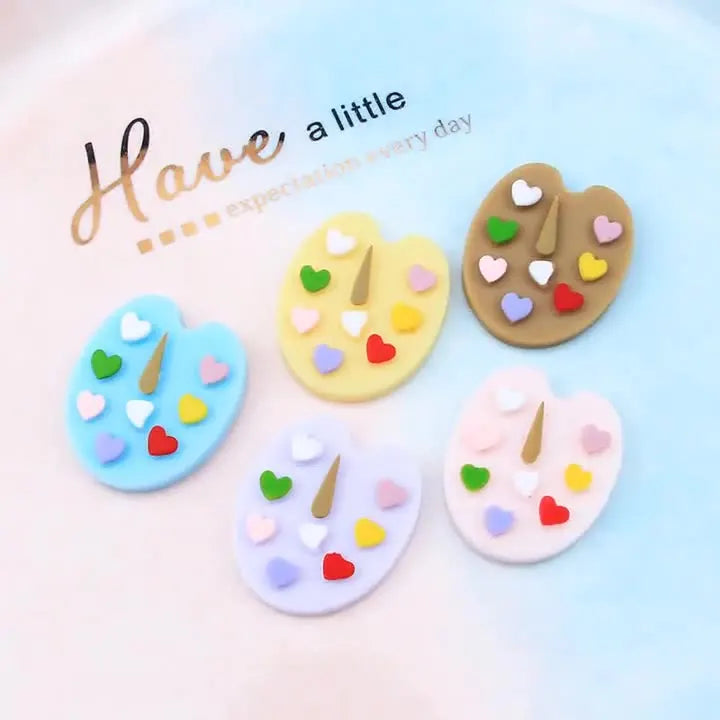 10Pcs Glitter Powder Hearts Flatback Resin Cabochons