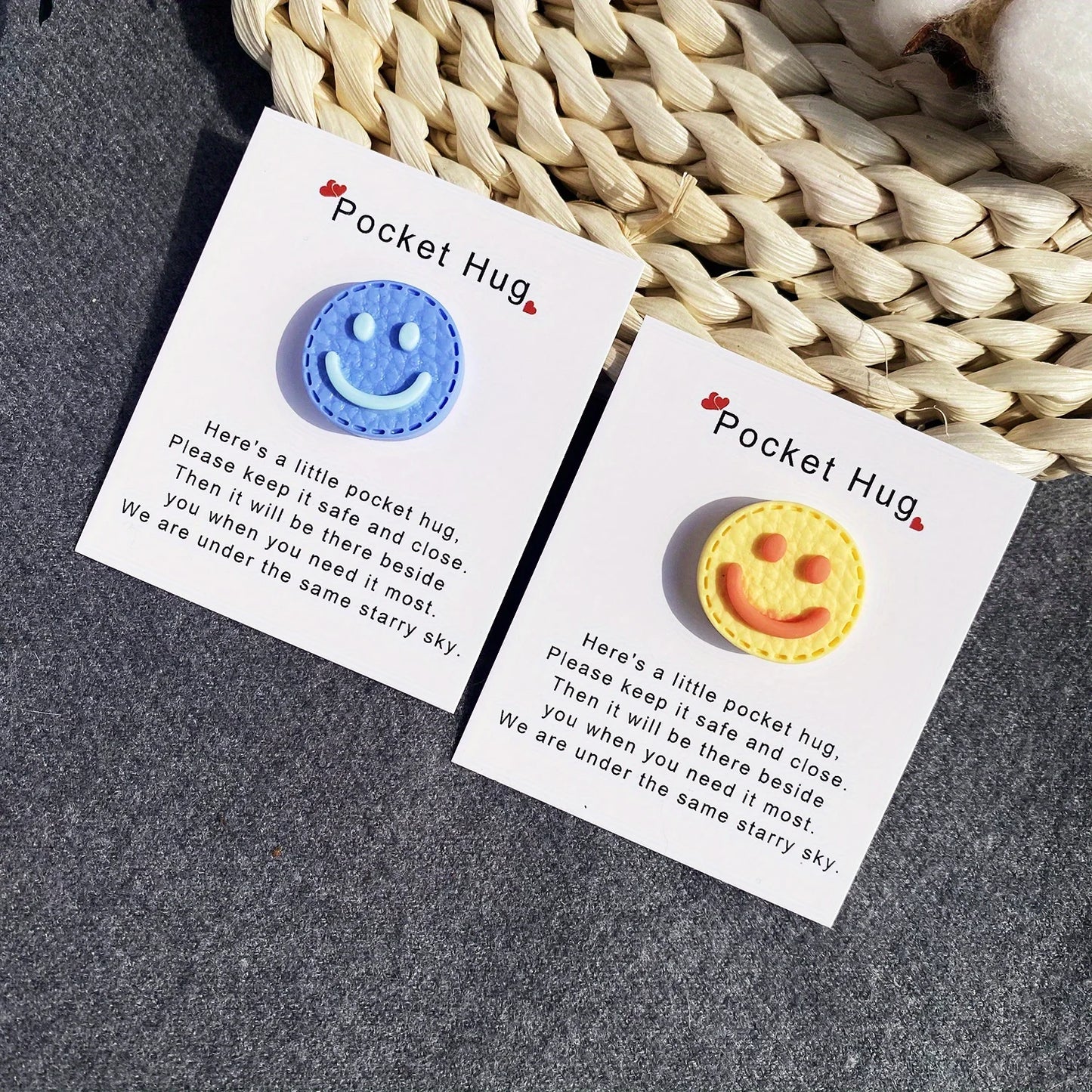 1 set, small pocket hug cards, 3D resin smiley greeting cards, special birthday wedding party Valentine's Day gifts, I love you