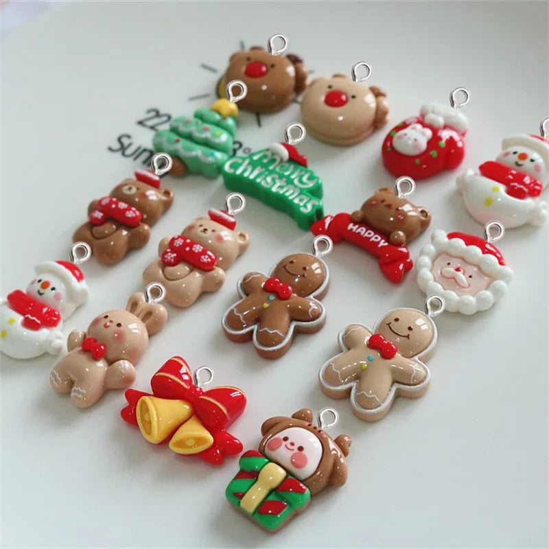 10Pcs Christmas Bear Rabbit Snowman Resin Charms