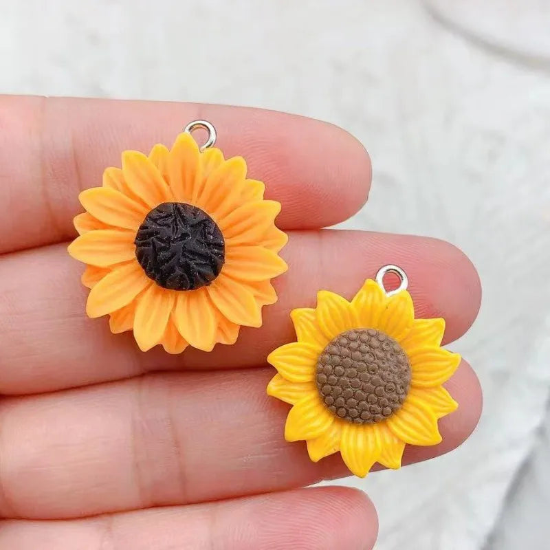 10pcs Sunflowers Daisy Charms Resin Flowers Pendant Flatback Craft For Earring Keychain DIY Jewelry Making Findings