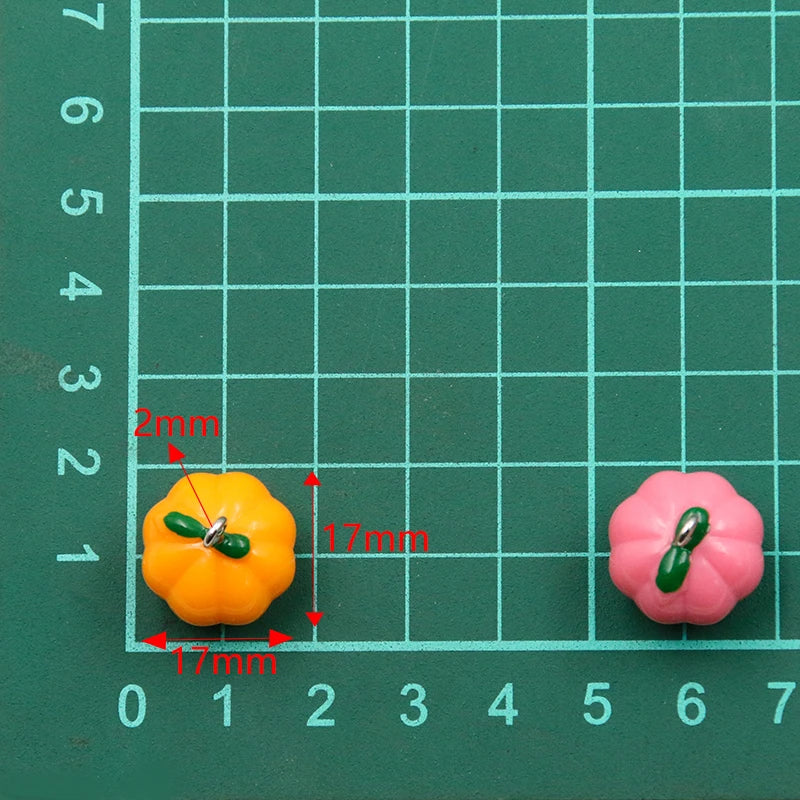 10Pcs 17X17MM Cute 7 Color Halloween Pumpkin Charms