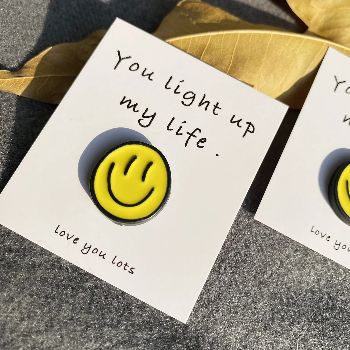 1pc Gift Decorations With Encouragement Greeting Cards,A little Pocket Hug Card, 3D resin smiley face greet card,Special Birthda